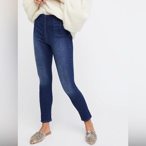 Free People Ultra High Rise Dark Wash Pull On Skinny Stretch Jeans - Picture 1 of 10
